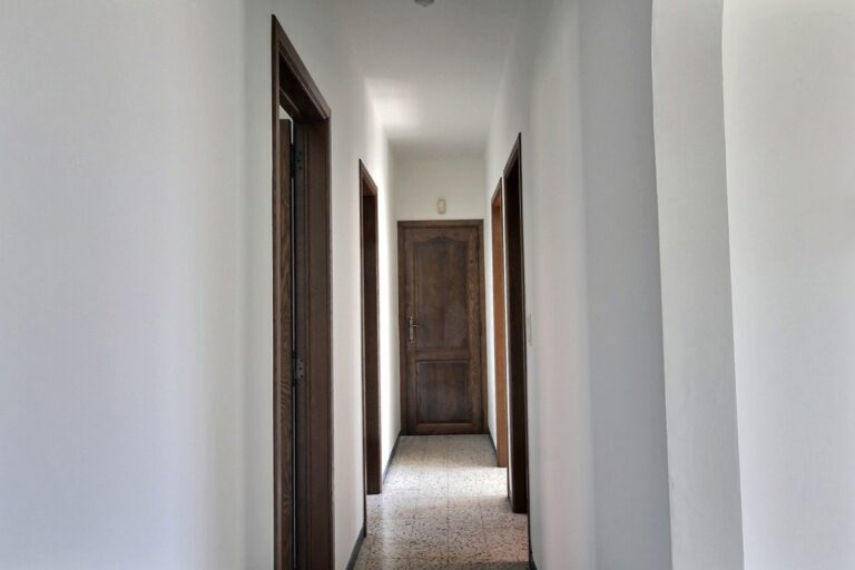 6635613_65095731.jpg