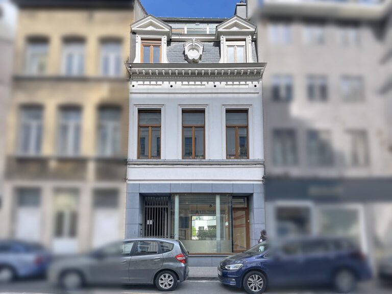 7727781_78153966.jpg